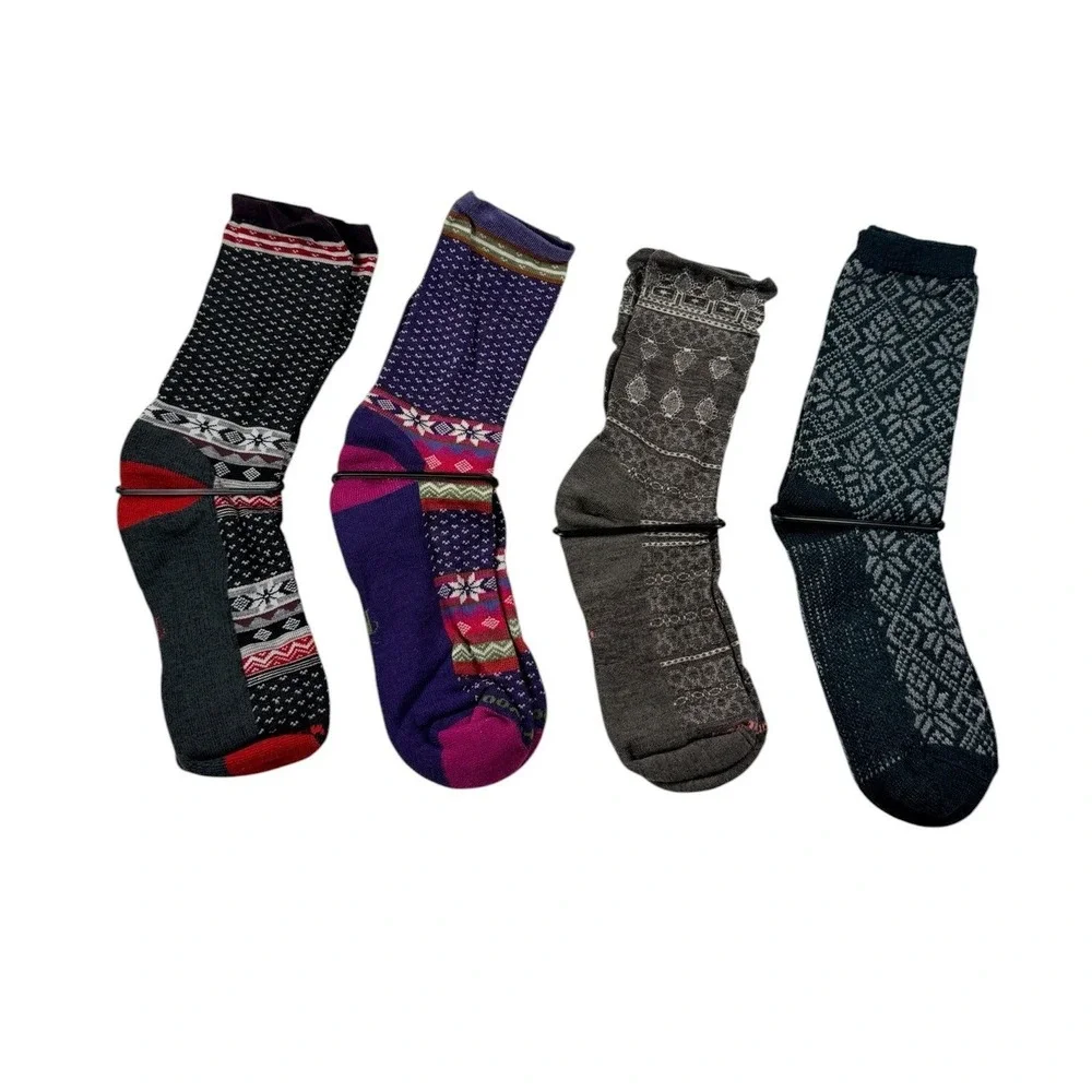 LOT of 4 Smartwool Women Large Cozy Cabin Crew Merino Wool Socks Fair Isle New